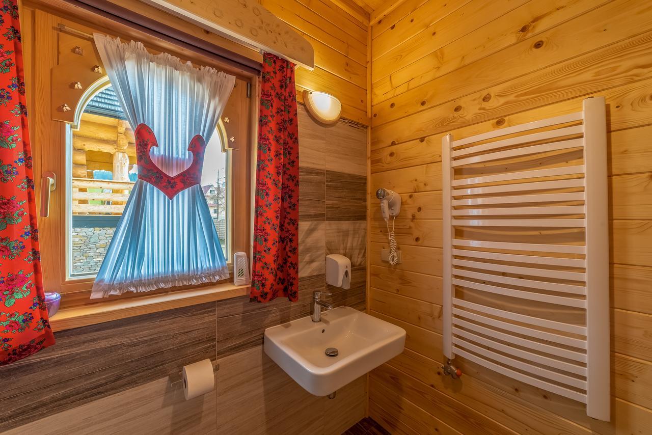 Domek W Bialce Z Jacuzzi W Ogrodzie Białka Esterno foto