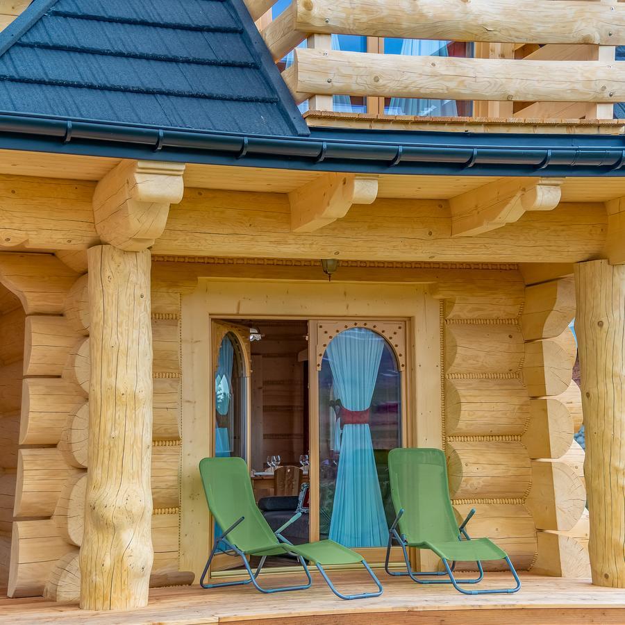 Domek W Bialce Z Jacuzzi W Ogrodzie Białka Esterno foto
