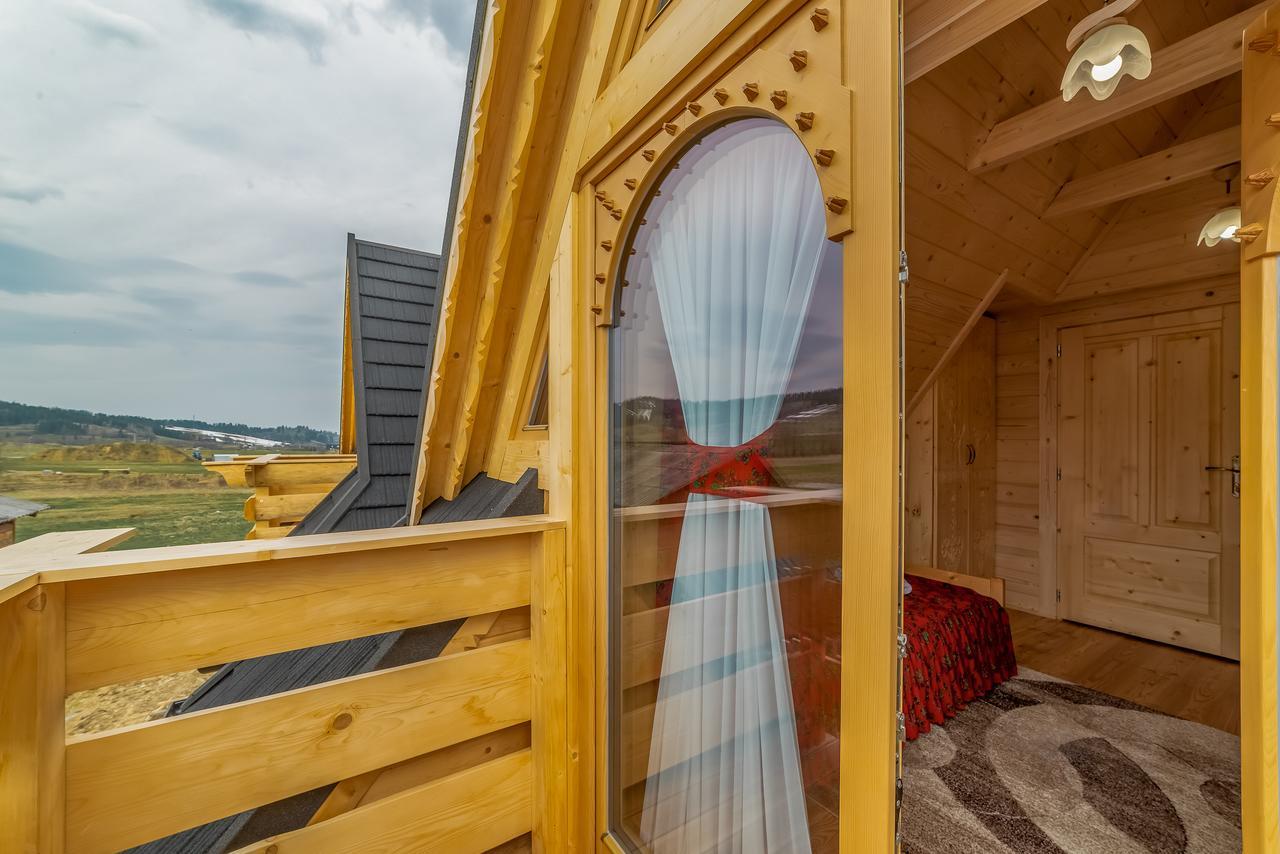 Domek W Bialce Z Jacuzzi W Ogrodzie Białka Esterno foto